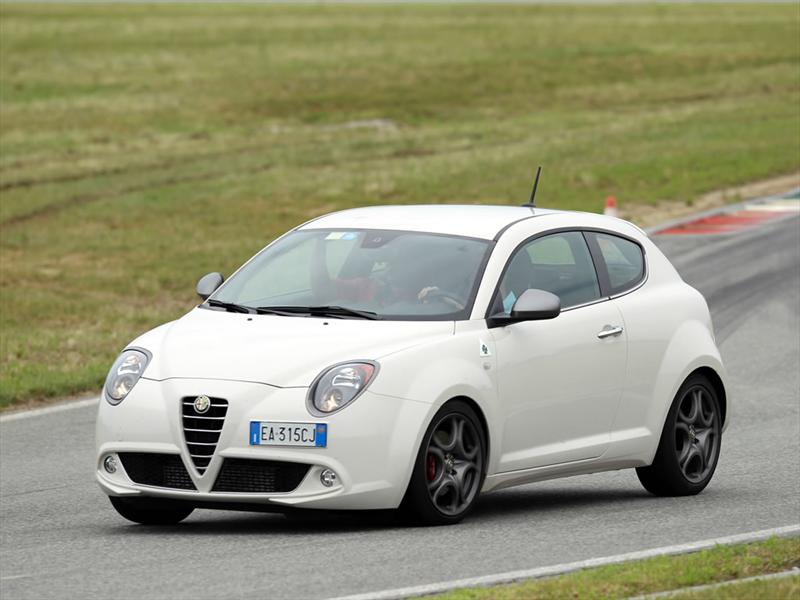 Alfa Romeo MiTo Quadrifoglio Verde 2012
