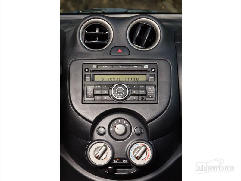 Nissan March 2011 prueba