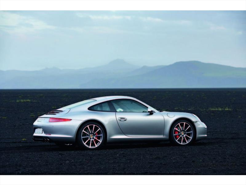 Porsche 911 Carrera 2012 primeras imágenes