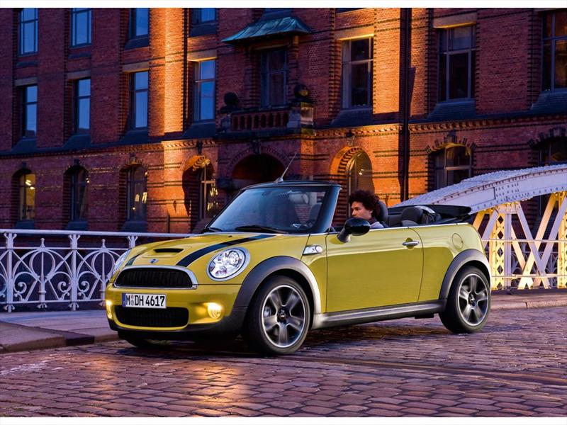 MINI Cabrio 2009