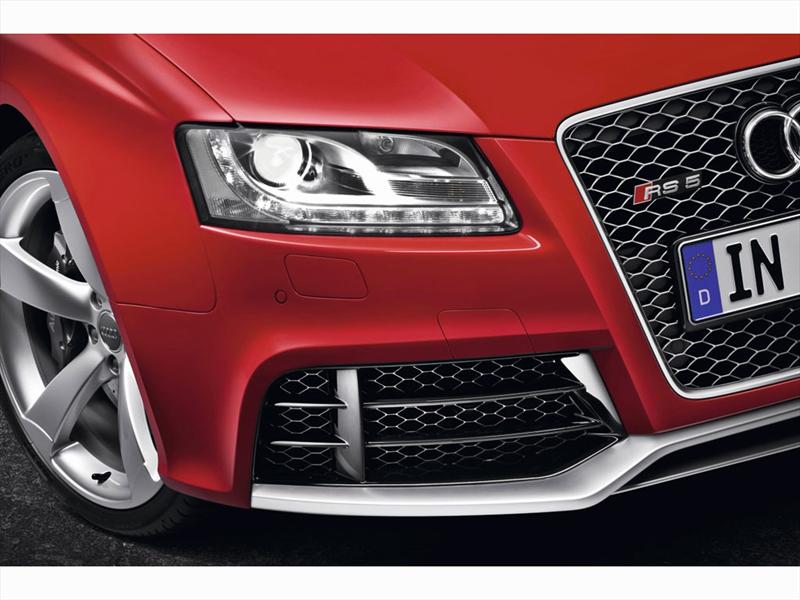 Audi RS 5 2011
