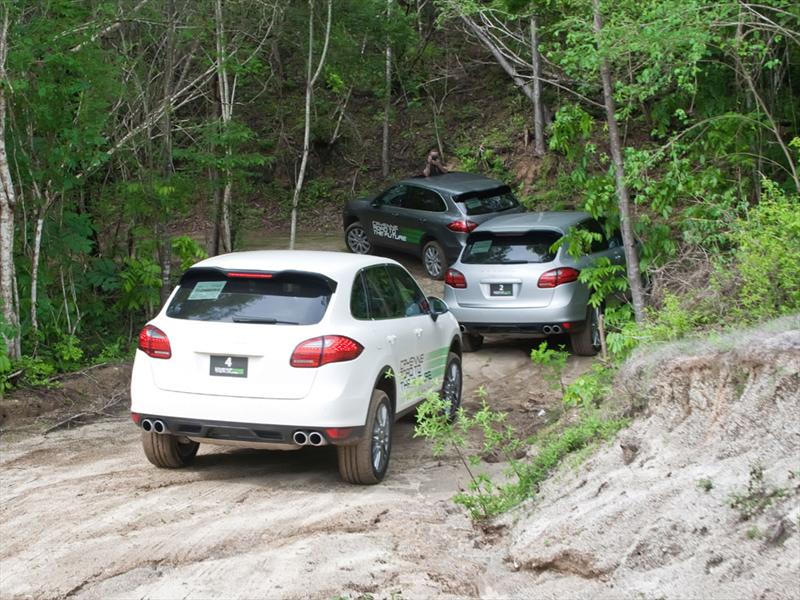 Porsche Cayenne 2011