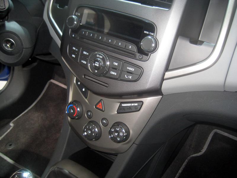 Chevrolet Aveo 2011 en París 2010