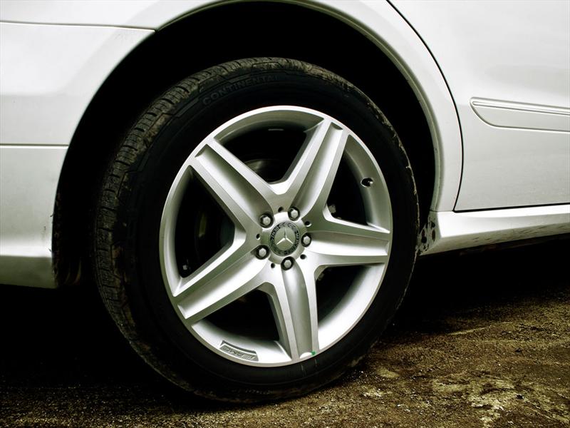 Mercedes-Benz Clase R 2011