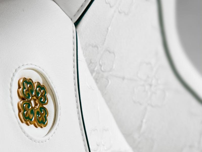 V8 Vantage Volante Blanc de Blancs