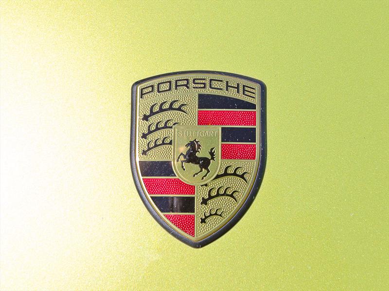 Porsche Cayman R prueba