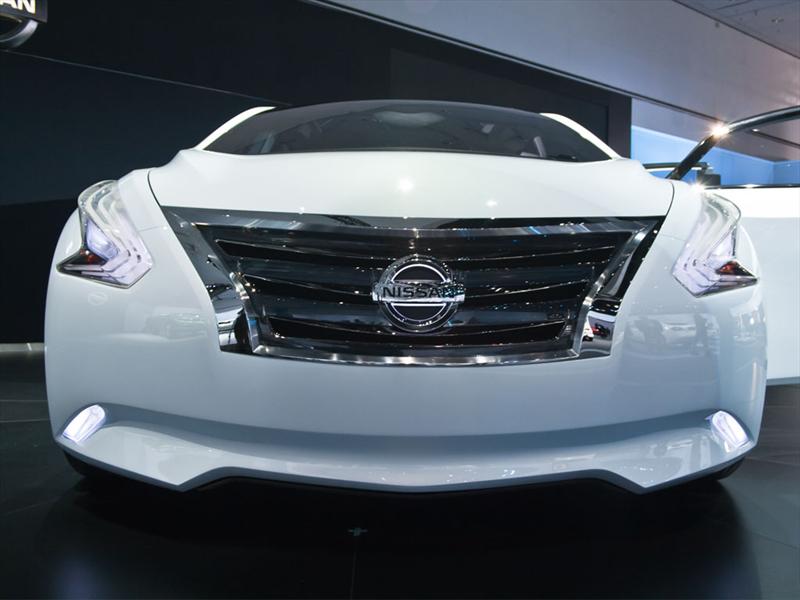 Nissan Ellure Concept