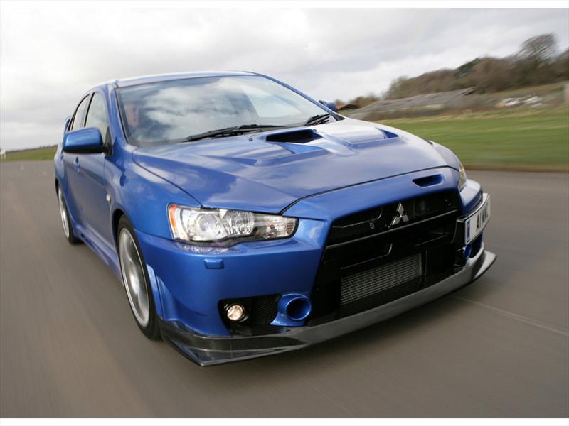Mitsubishi Lancer Evo X FQ-400