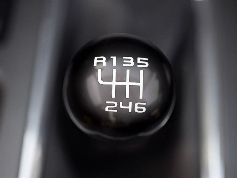 Ford Mustang Boss 302 2012