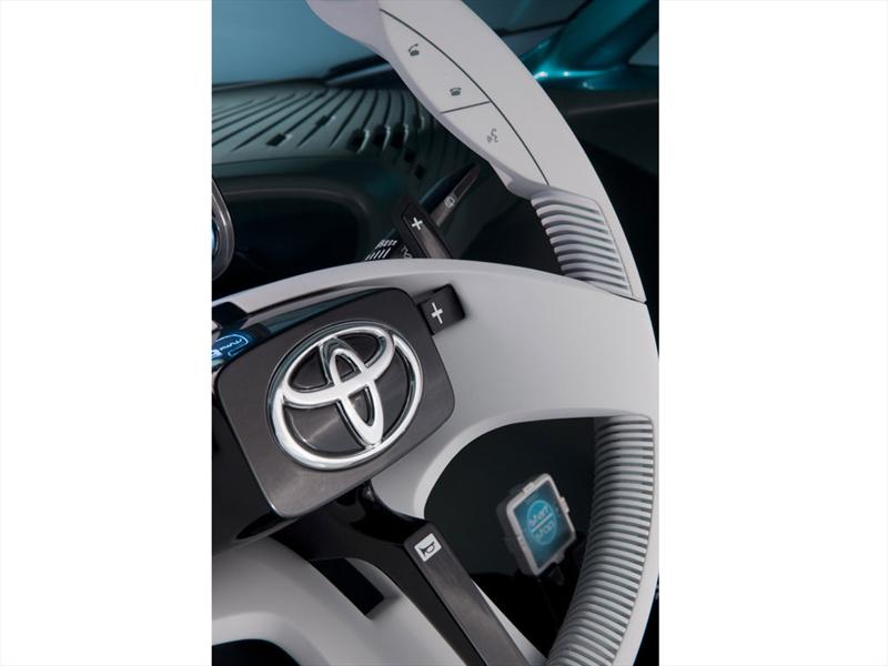 Toyota Prius c Concept