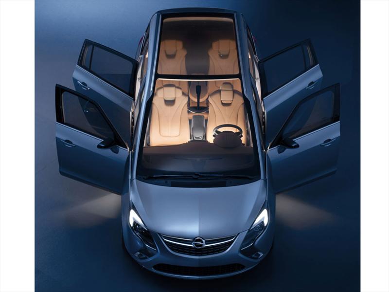 Opel Zafira Tourer Concept
