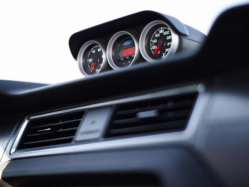 Ford Mustang Boss 302 2012 Laguna Seca