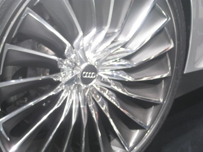 Audi E-Tron Spyder Concept