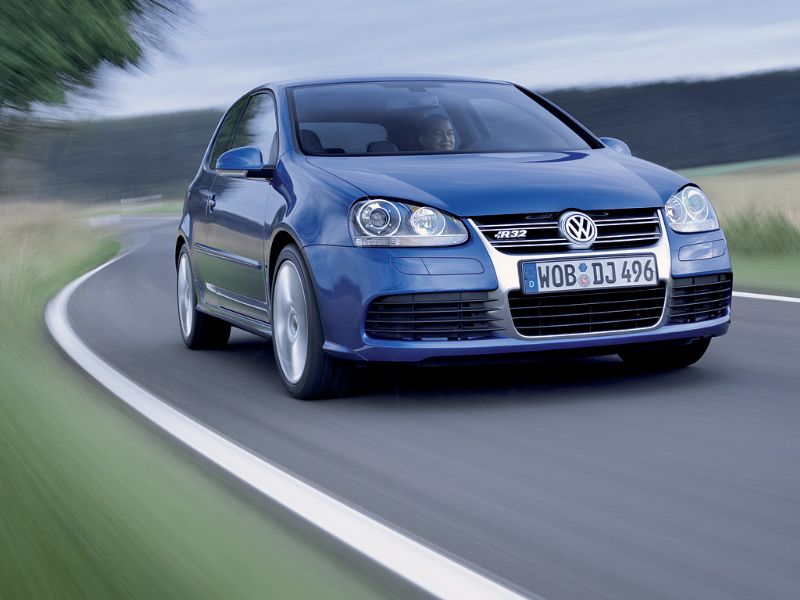 Volkswagen Golf R32