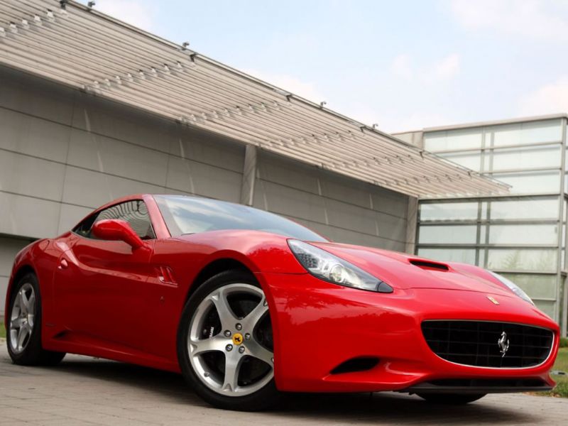 Ferrari California 5