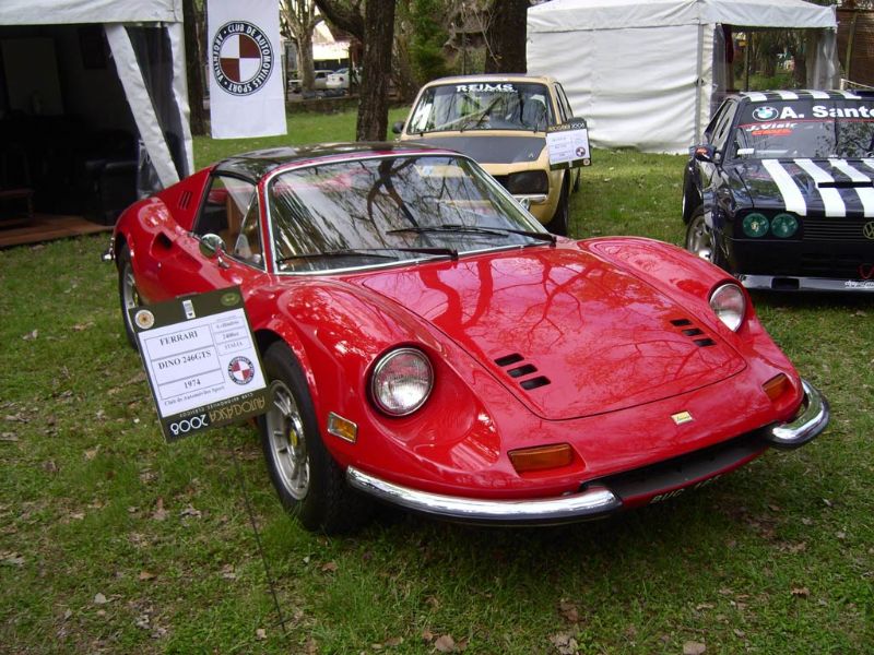 Ferrari Dino 246 GTS (1974)