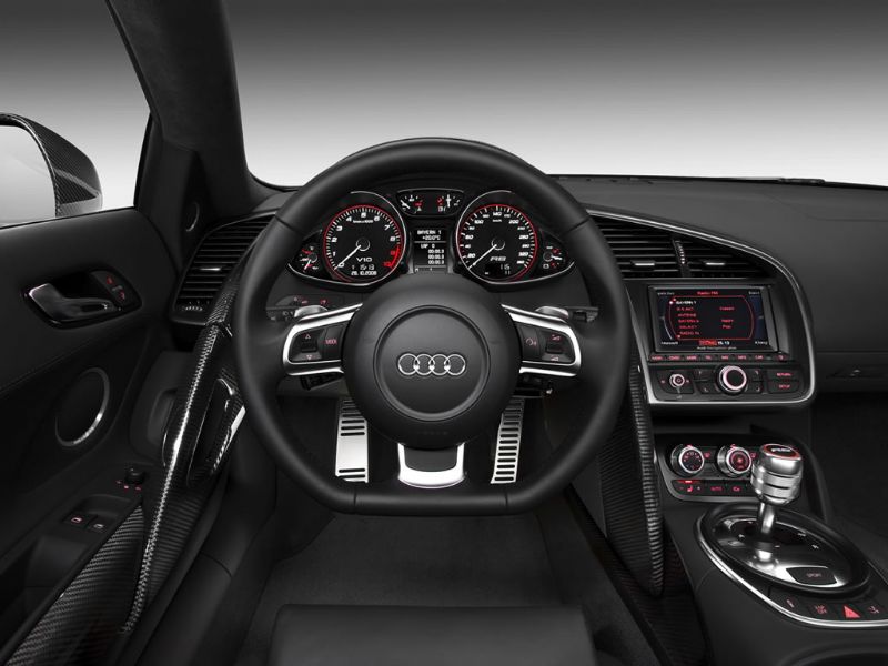 Audi R8 V10
