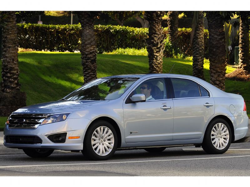 Ford Fusion Hybrid 2010 6