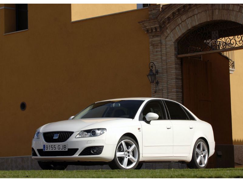 SEAT Exeo