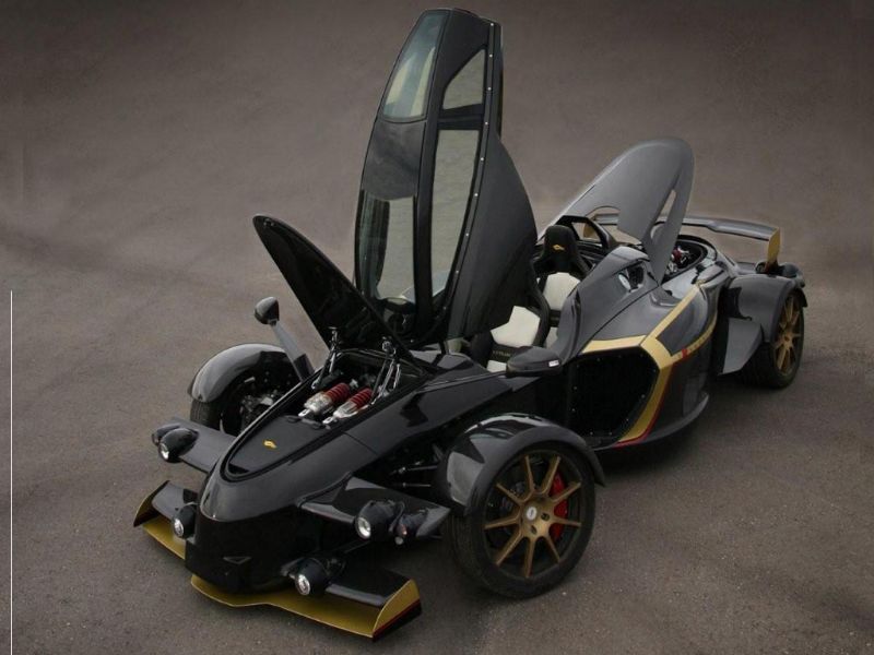 Tramontana R V12