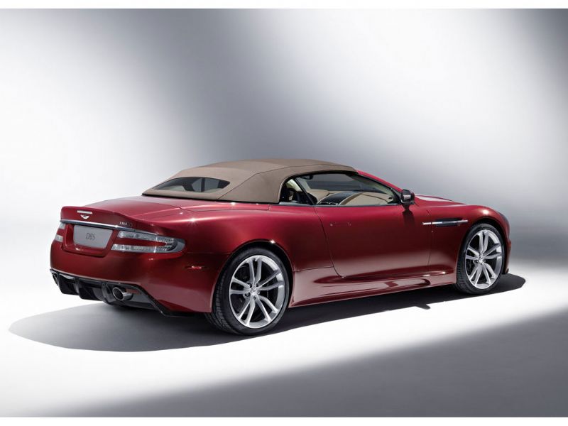 Aston Martin DBS Volante