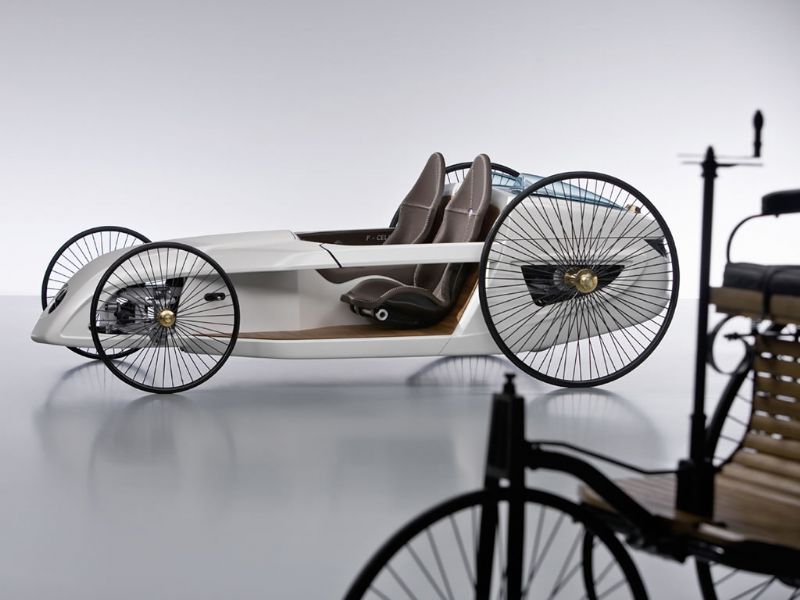 Mercedes Benz F-Cell Roadster
