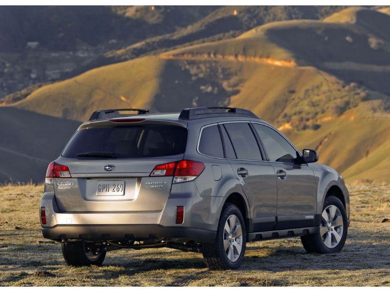 Subaru New Outback 2010