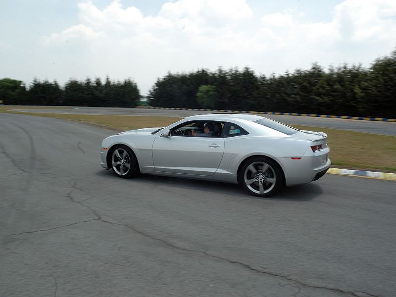 Chevrolet Camaro SS 2010 2