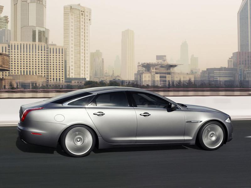 Jaguar XJ 2010