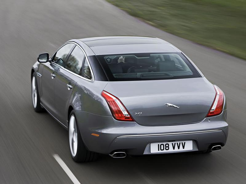 Jaguar XJ 2010