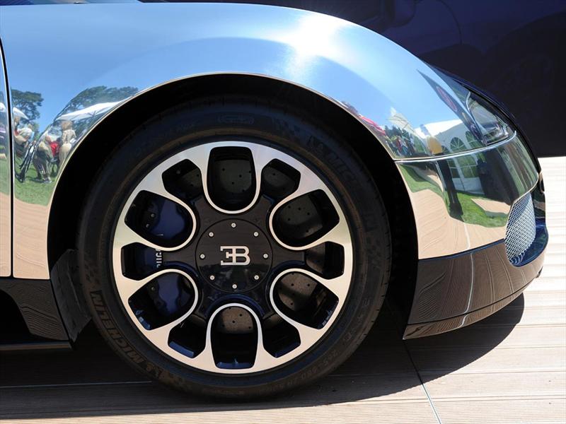 Bugatti Veyron Grand Sport Sang Bleu