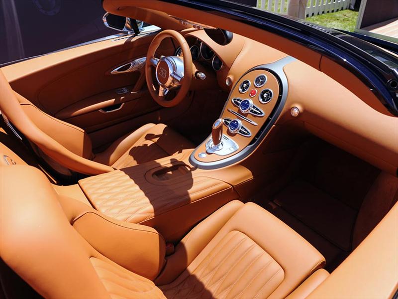 Bugatti Veyron Grand Sport Sang Bleu