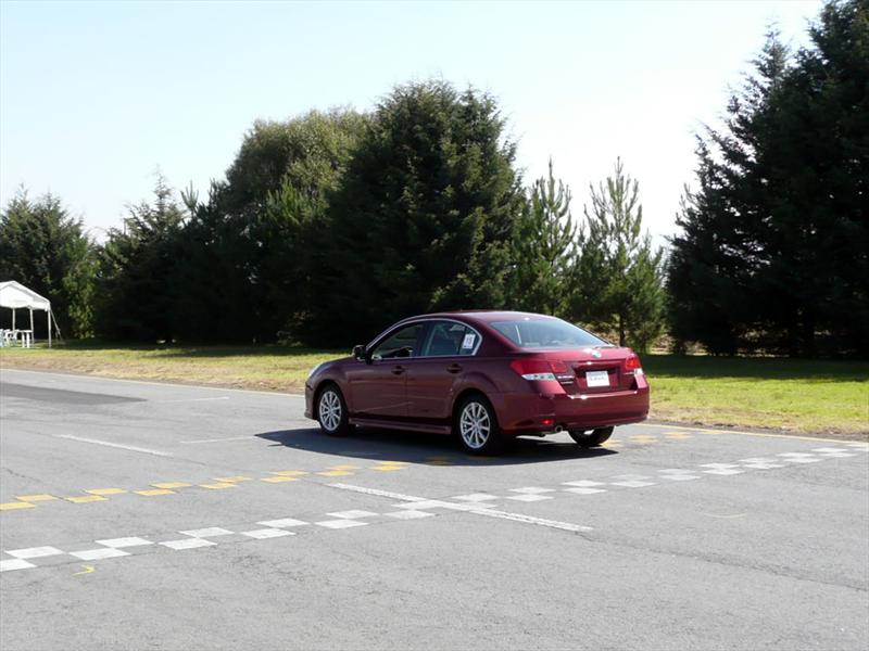 Subaru Legacy y Outback 2010