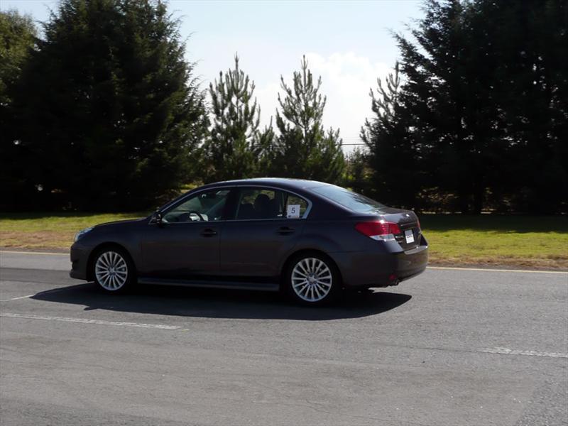 Subaru Legacy y Outback 2010