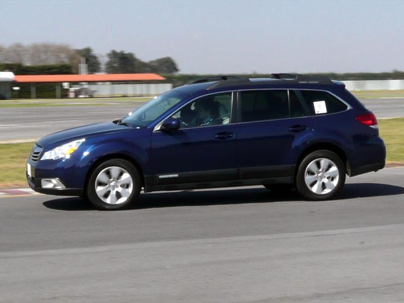 Subaru Legacy y Outback 2010