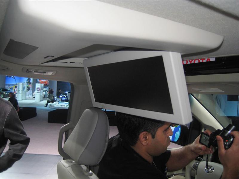 Toyota Sienna 2011 en Los Ángeles 2009