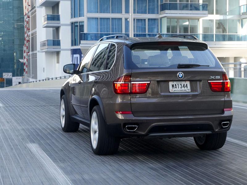 BMW X5 2011