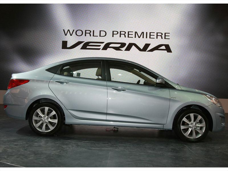Hyundai Accent - Verna 2011