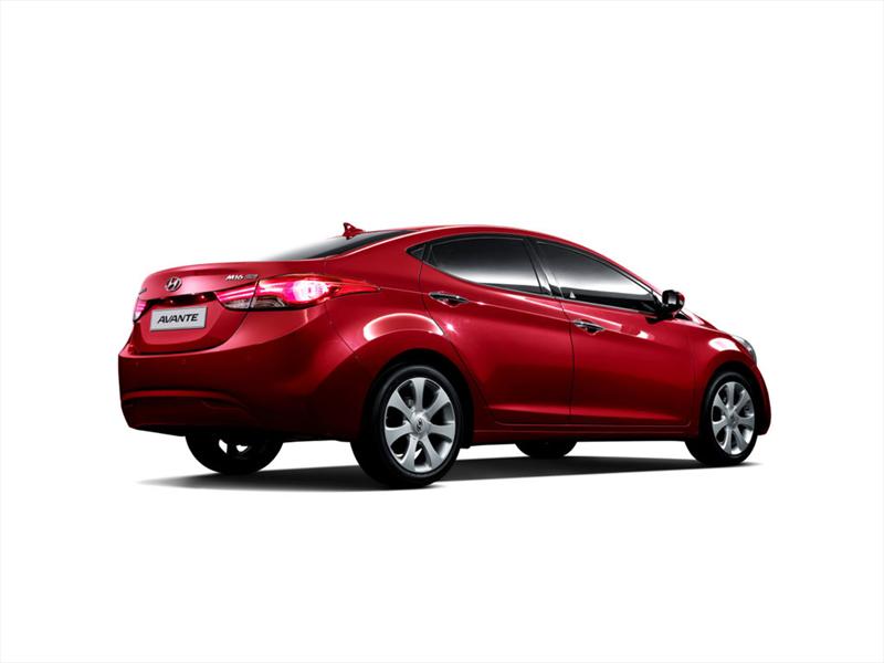 Hyundai Elantra - Avante 2011