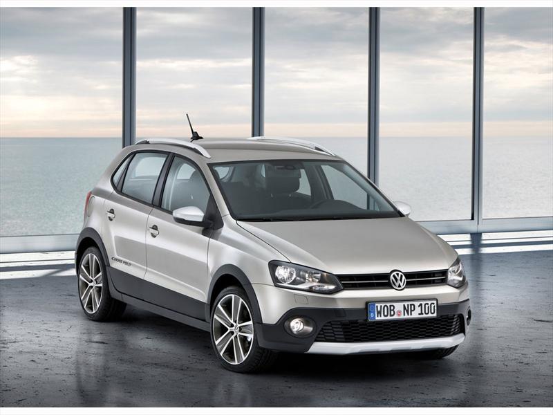 Volkswagen CrossPolo 2011