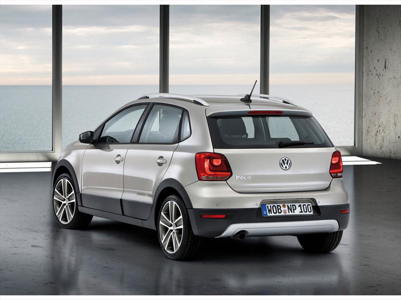 Volkswagen CrossPolo 2011