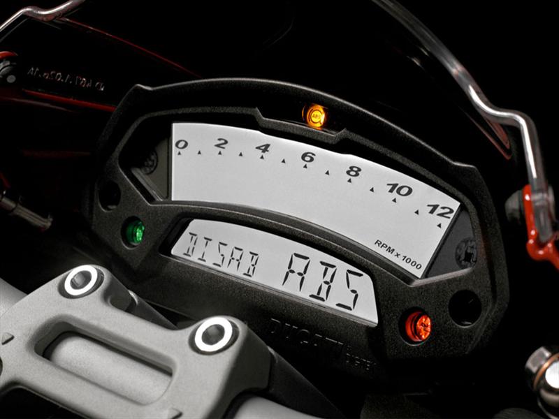 Ducati Monster 796