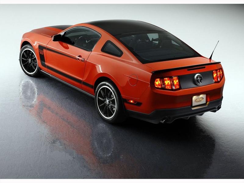 Ford Mustang Boss 302 y 302 Laguna