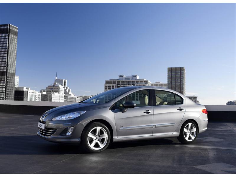 Peugeot 408