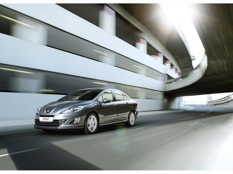 Peugeot 408