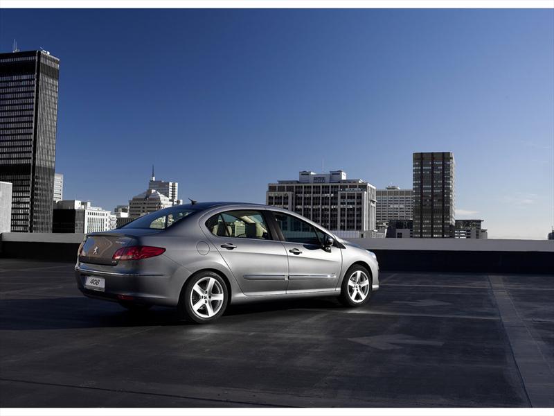 Peugeot 408