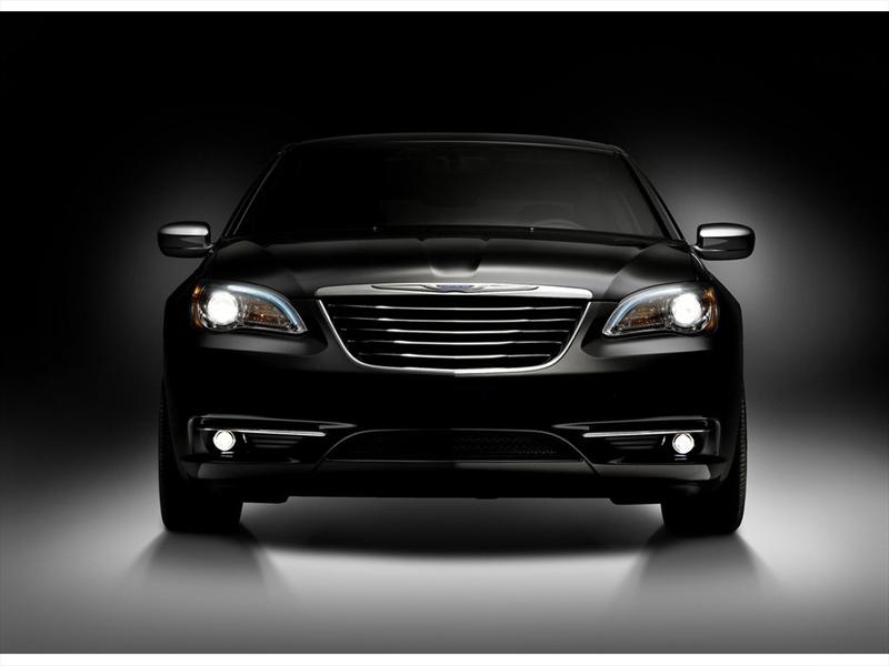 Chrysler 200 2011