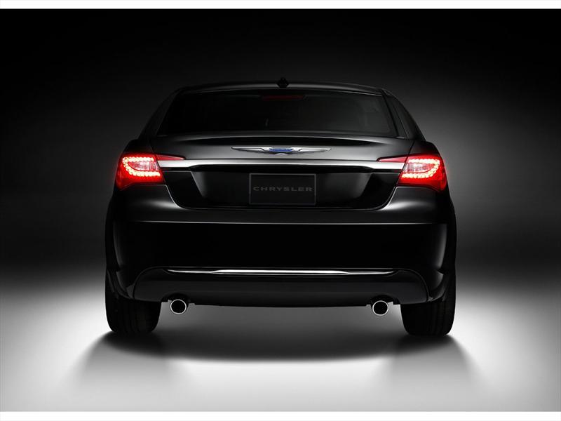 Chrysler 200 2011