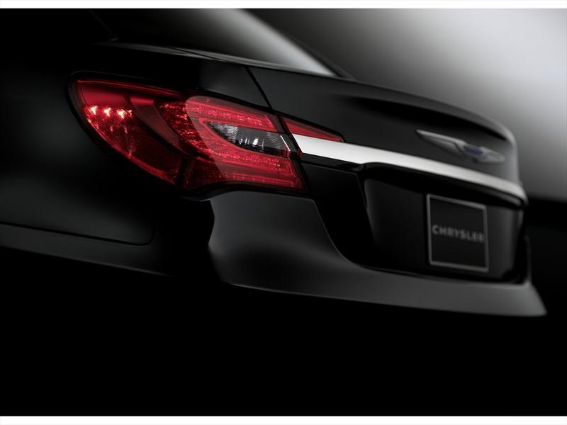 Chrysler 200 2011