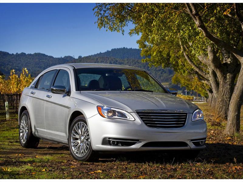 Chrysler 200 2011